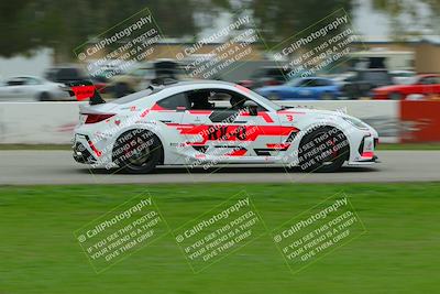 media/Dec-13-2025-OnGrid (Sat) [[98be3c0626]]/Group 2 Yellow/Sunset S4/